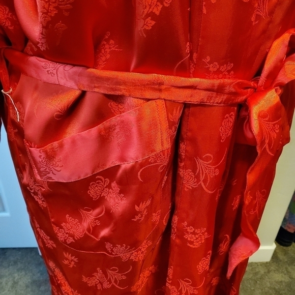VINTAGE ASIAN INSPIRED 1980s LONG REVERSIBLE ROBE RED BLACK WOMEN SIZE XL - Picture 3 of 12